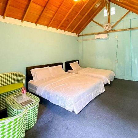 Reddoorz At Villa Waterfun Favour Pagar Alam Pagaralam Luaran gambar