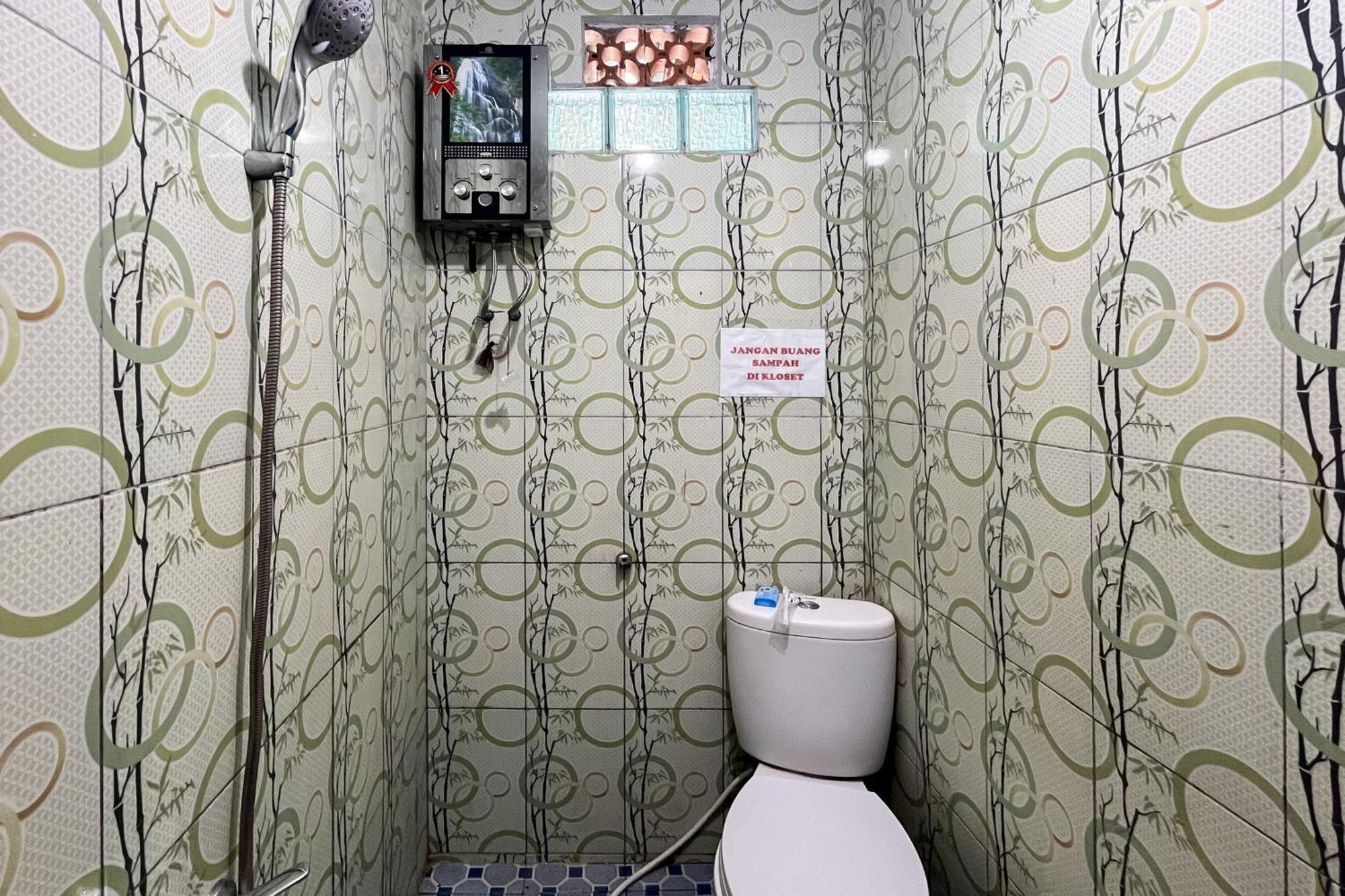Reddoorz At Villa Waterfun Favour Pagar Alam Pagaralam Luaran gambar