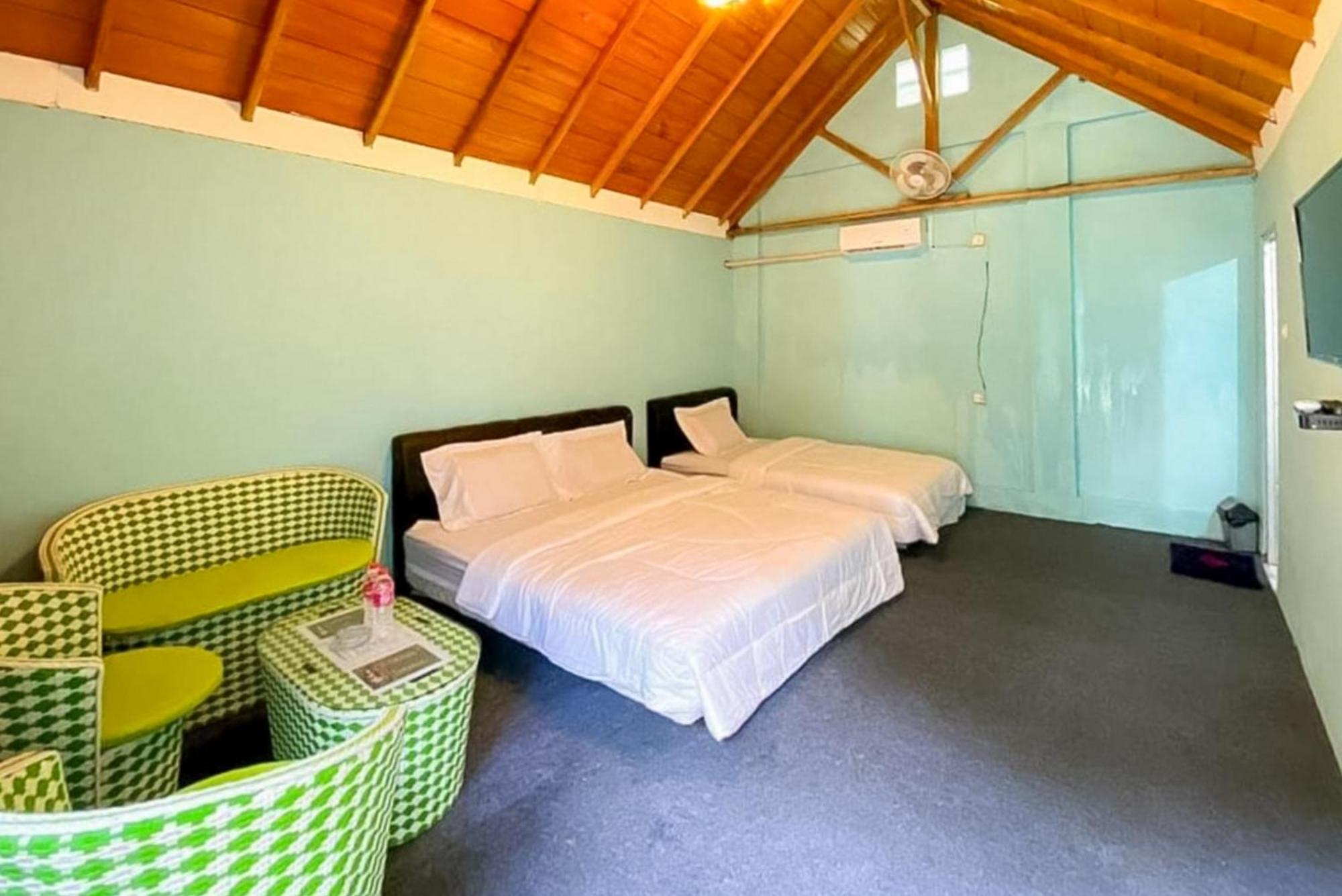 Reddoorz At Villa Waterfun Favour Pagar Alam Pagaralam Luaran gambar