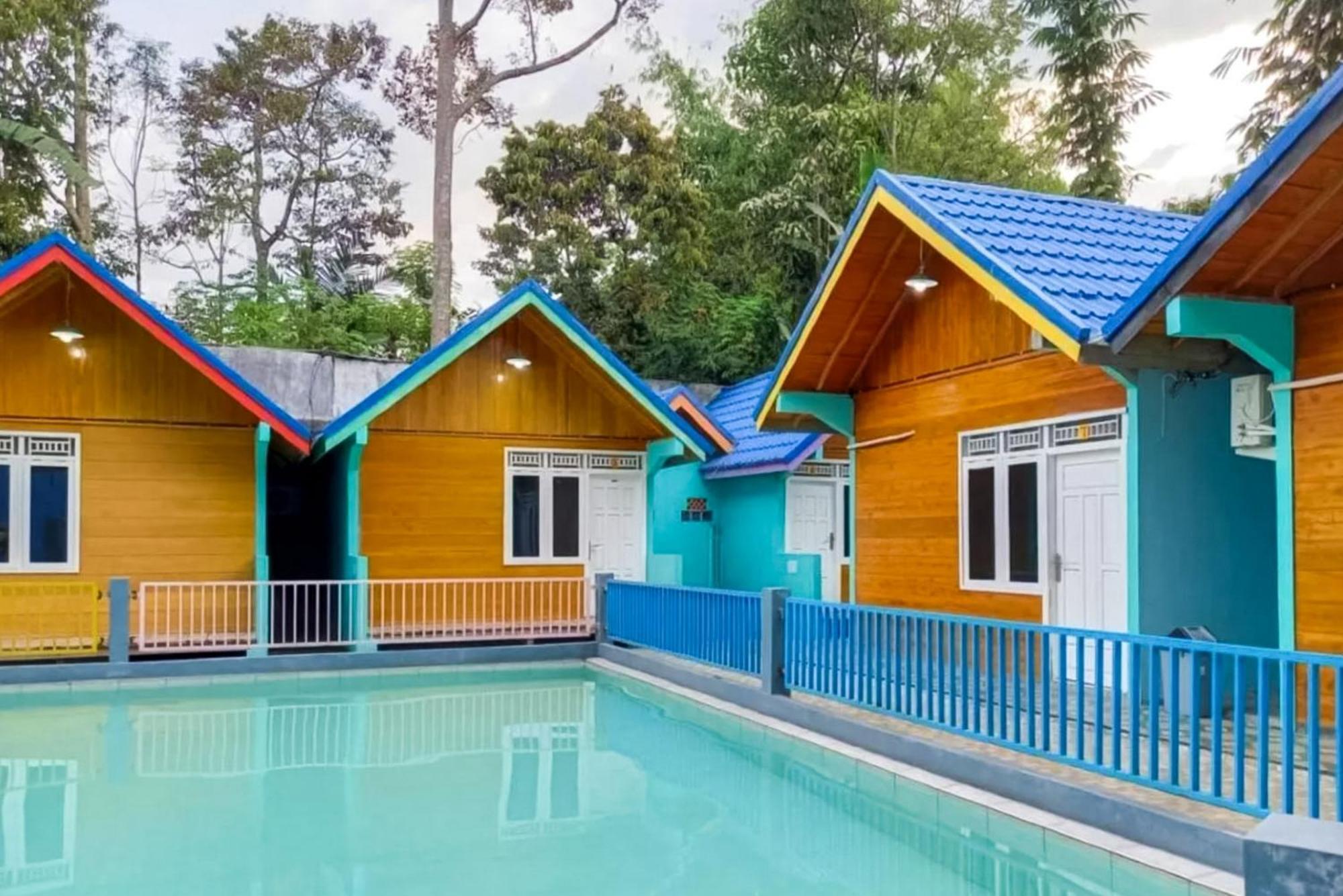 Reddoorz At Villa Waterfun Favour Pagar Alam Pagaralam Luaran gambar